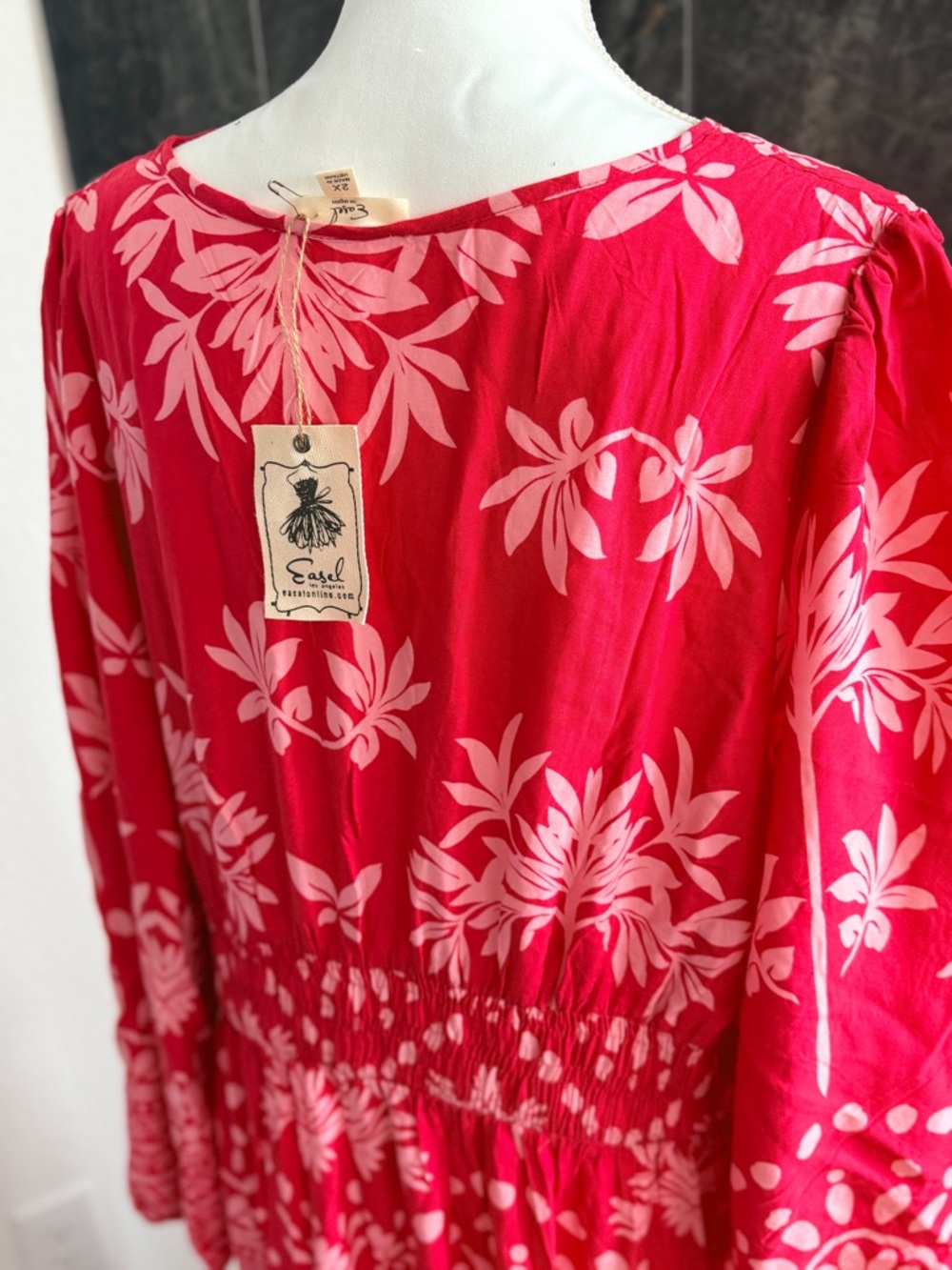 easel Pink Floral Maxi Dress with White Print Plus Size 2X - Picture 8 of 9